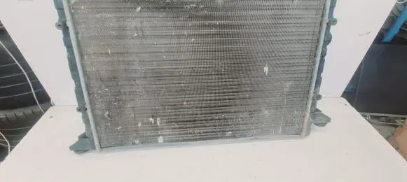 Coolant radiator