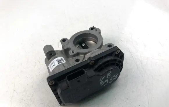Renault Clio IV Throttle valve 8201171233