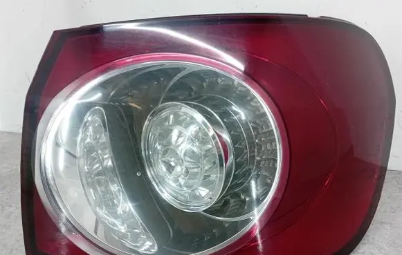 Volkswagen Golf Plus Rear/tail lights 5M0945096M