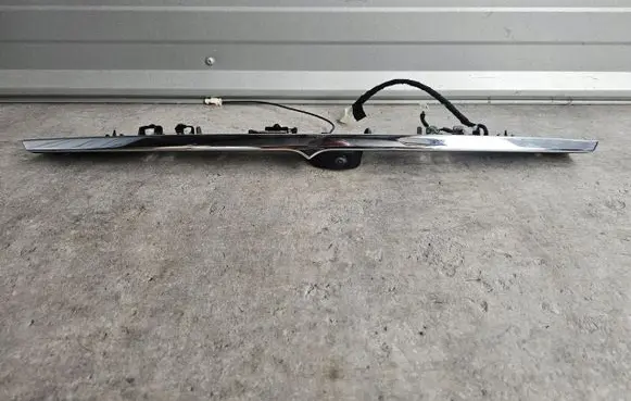 Maserati Quattroporte Tailgate/trunk spoiler 