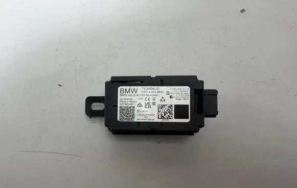 BMW X3 G01 Aerial antenna amplifier 7928694