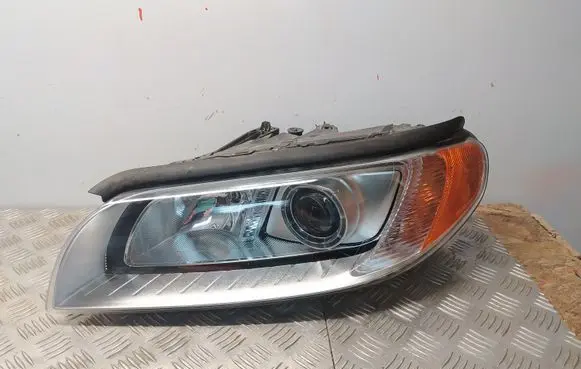 Volvo S80 Headlight/headlamp 31214347