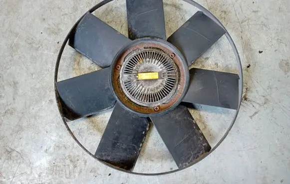 BMW 3 E46 Viscous fan clutch 7789256