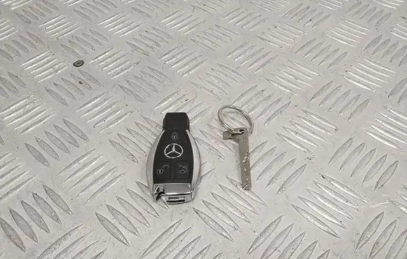 Ignition key/card