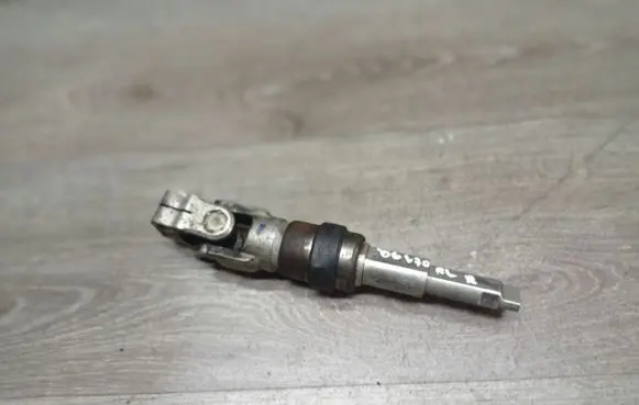 Steering column universal joint