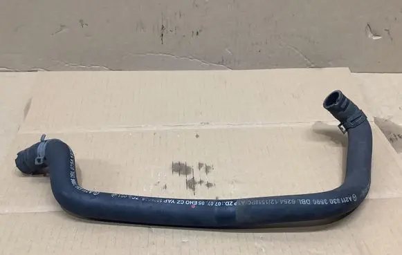 Mercedes-Benz E W211 Coolant pipe/hose A2118303596