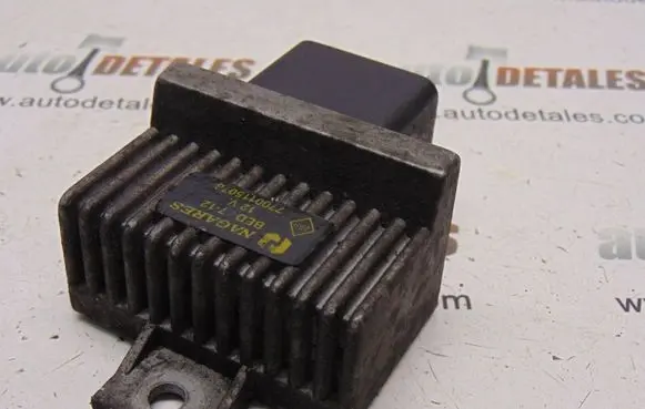 Mitsubishi Space Star Glow plug pre-heat relay 7700115078