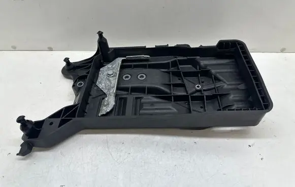 Volkswagen Caddy Battery box tray 5R3915331A