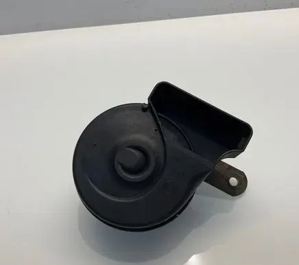 Mercedes-Benz E W211 Horn signal A0065420220 0065420220