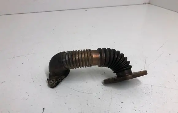 Opel Vivaro EGR valve line/pipe/hose