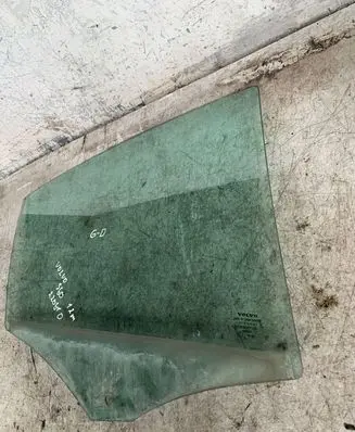 Volvo S60 Rear door window glass