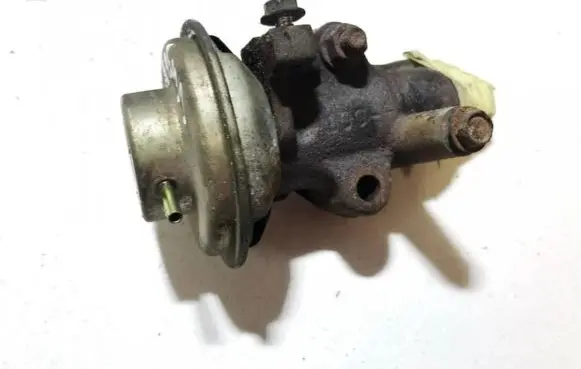 Toyota Avensis T220 EGR valve 2562027060 25620-27060