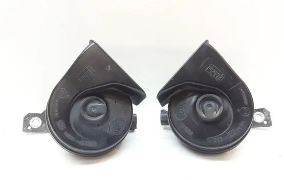 Volvo S80 Horn signal 31276805 31276806