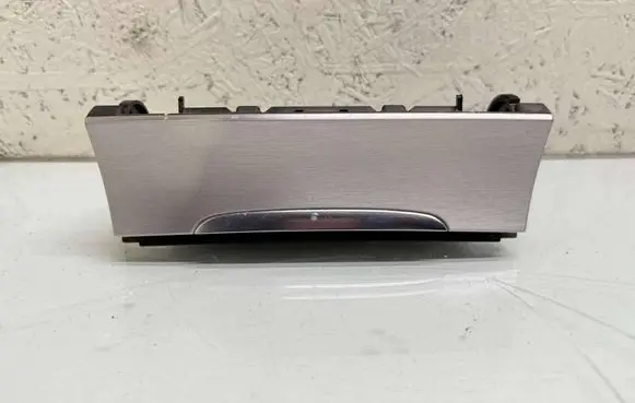Ashtray (front)