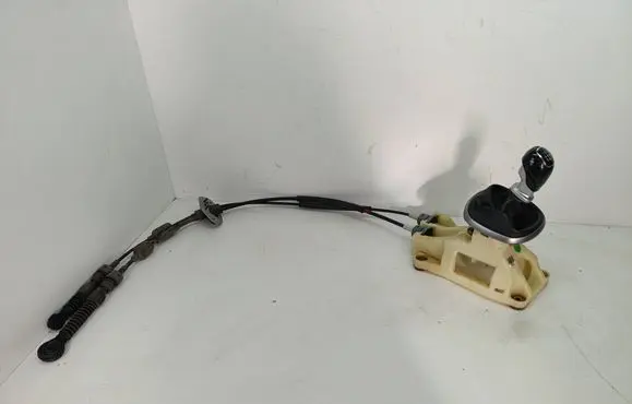 Hyundai Veloster Gear shifter/selector 