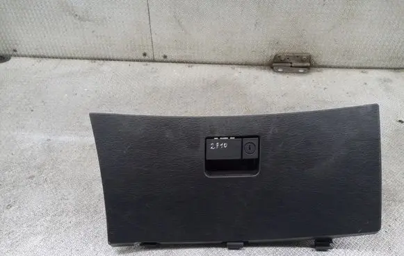 Chrysler Pacifica Glove box set 