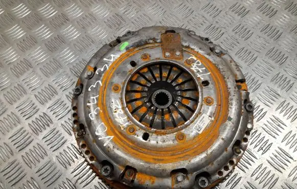 Nissan Primastar Clutch set kit 302059239R