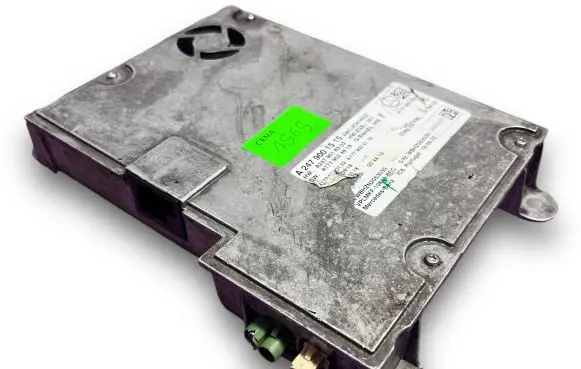 Mercedes-Benz B W247 Central body control module S1565 A2479001515