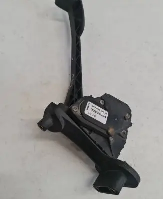 Volvo S60 Accelerator throttle pedal 30636004 6PV00853701