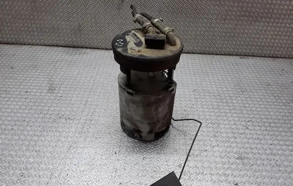 Mercedes-Benz Vito Viano W638 Fuel level sensor 6385420604