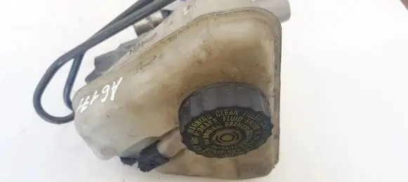Brake fluid reservoir