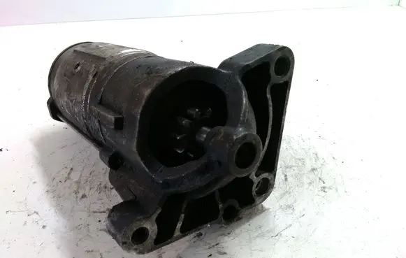 Renault Laguna II Starter motor D8R1