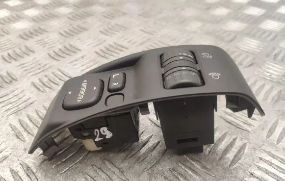 Subaru Forester SH Wing mirror switch 83002FG000