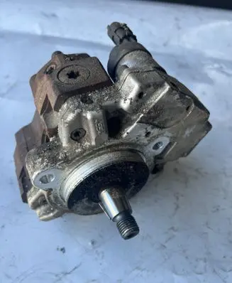 Dodge Nitro Fuel injection high pressure pump 0445010152 35022104 35022104H