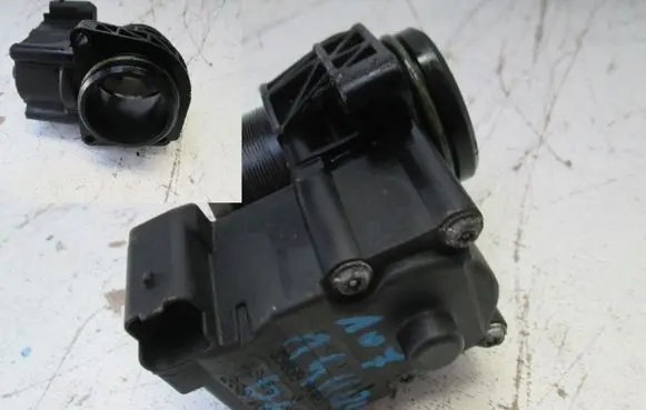 Peugeot 107 Throttle valve