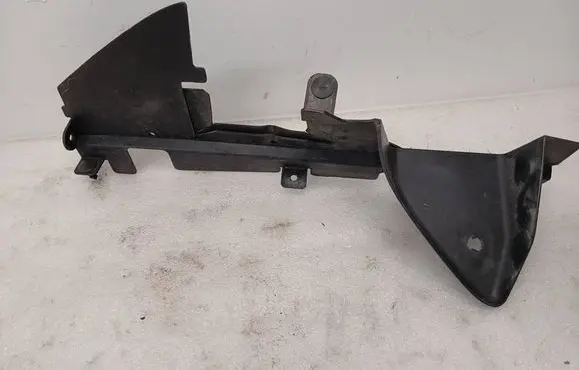 Opel Ampera Intercooler air guide/duct channel 22885178