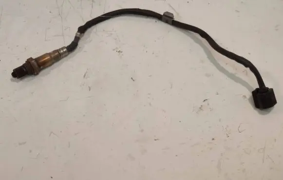 BMW 6 F12 F13 Lambda probe sensor 7576673 0258017187