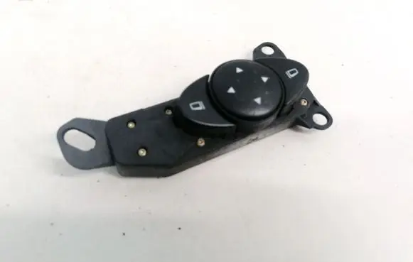 Mercedes-Benz E W211 Wing mirror switch 2118202110 03211000