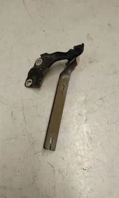 Audi A3 8Y Engine bonnet/hood hinges 8Y0823301B
