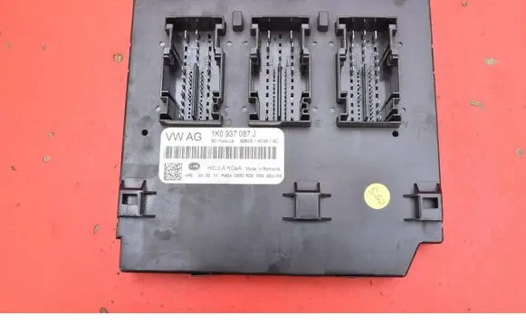 Skoda Octavia Mk2 (1Z) Comfort/convenience module 1K0937087J