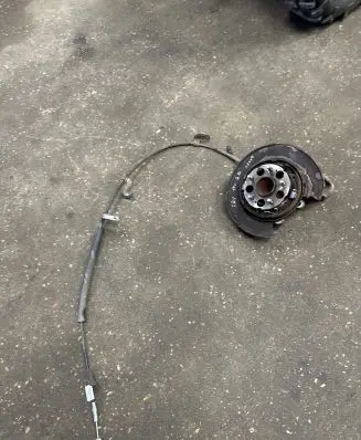 Honda CR-V Rear wheel hub