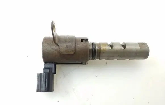 Lexus RX 330 - 350 - 400H Oil pressure sensor 1533020011