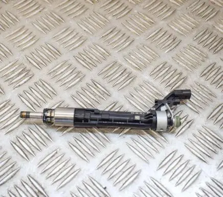 Audi Q5 SQ5 Fuel injector