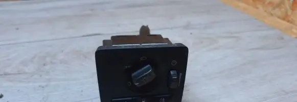 Volvo V50 Light switch 30739299