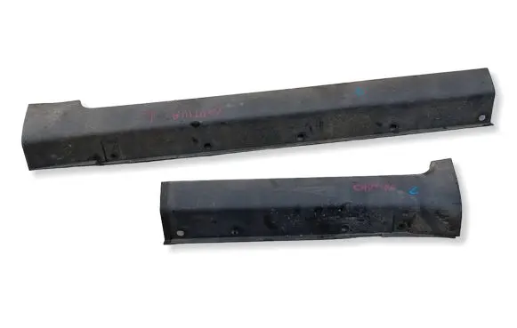 Chevrolet Captiva Foot area side trim 