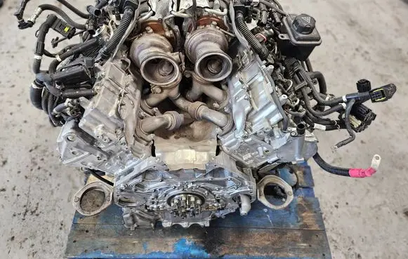 BMW M5 Engine S63B44B 1166A109