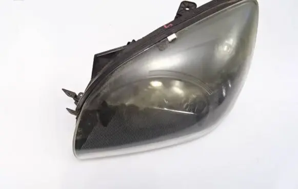 KIA Sportage Headlight/headlamp 921010Z030 08018110602