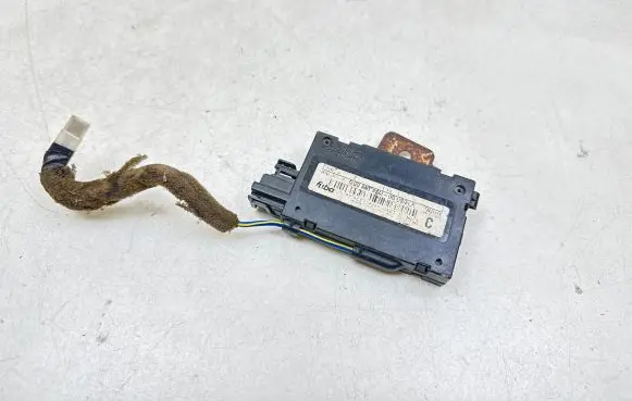 Honda Accord Antenna control unit 12220459