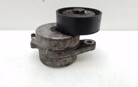 Audi A3 S3 8V Generator/alternator belt tensioner 04L903315A