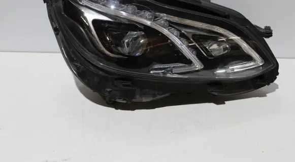 Mercedes-Benz E W212 Headlight/headlamp A2129063203