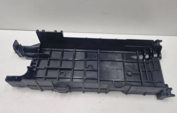 Mercedes-Benz B W246 W242 Fuse box cover A2465451440 2465451440