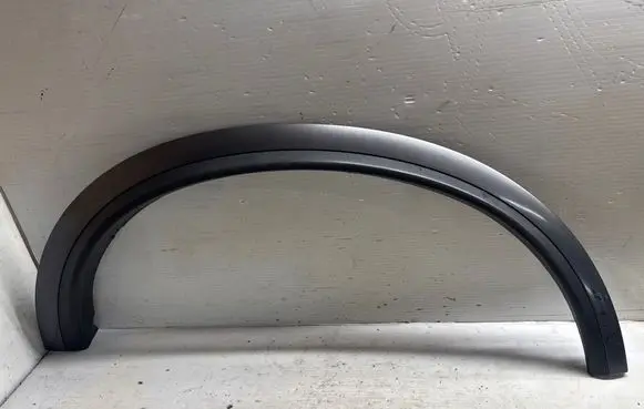 Volvo XC90 Front arch trim 30779578