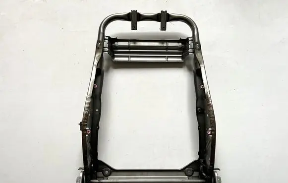 Subaru Forester SJ Seat frame 64110SG090