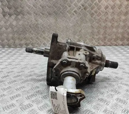 Dacia Duster II Gearbox transfer box case 8200988060 8200988059
