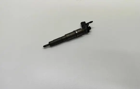 BMW 5 E60 E61 Fuel injector 0445115050 779604202 04451150