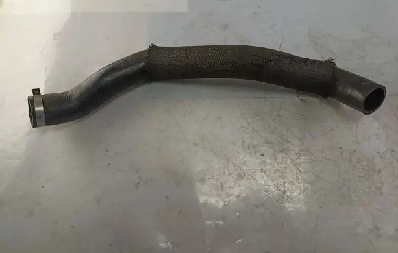 Suzuki Grand Vitara II Intercooler hose/pipe